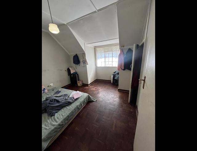 5 BEDROOM HOUSE FOR SALE IN KENSINGTON